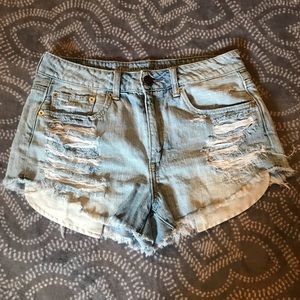 AE High Rise Festival Light Wash Distressed Denim
